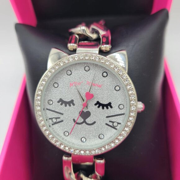Betsey Johnson Cat Bracelet Watch Crystal Bezel NEW!  ! Working!  New Battery! - Picture 2 of 9